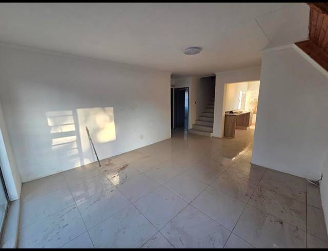 2 BEDROOM PROPERTY TO RENT IN ERASMIA